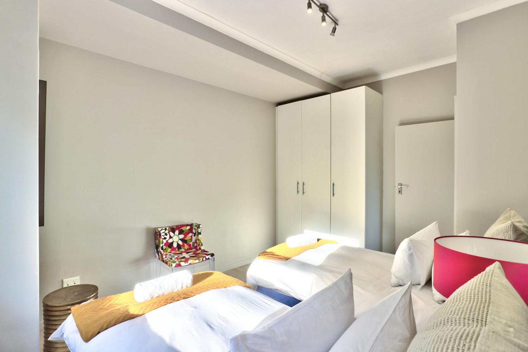 Avenue One Apartamento